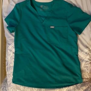 FIGS! Green medium top and tall medium pants